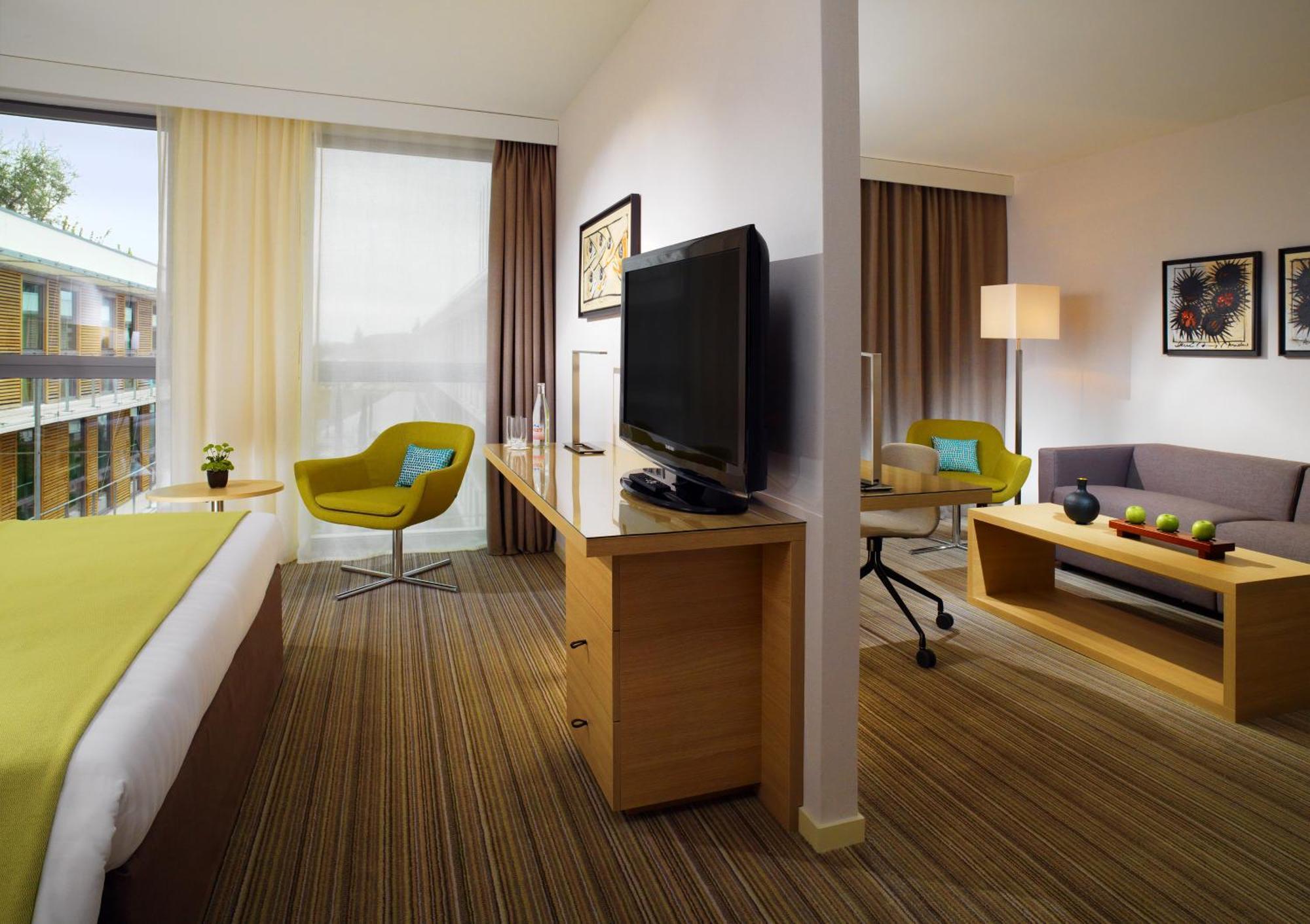 Courtyard By Marriott Montpellier Hotel Ngoại thất bức ảnh