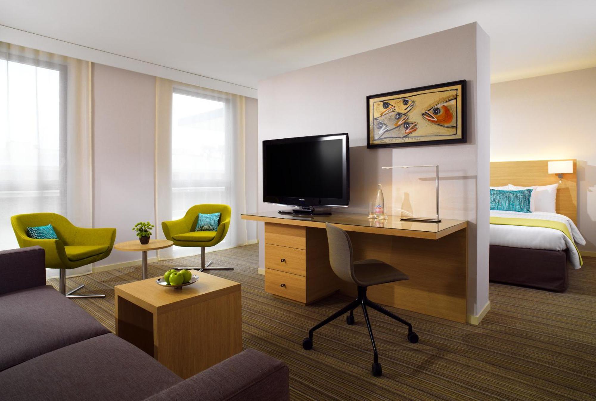 Courtyard By Marriott Montpellier Hotel Ngoại thất bức ảnh
